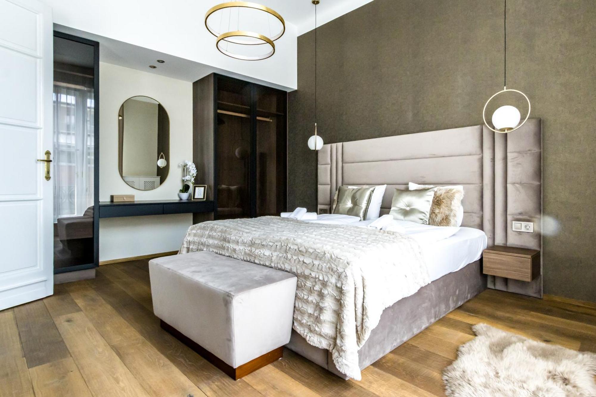 N16 Deluxe Apartment บูดาเปสต์ ภายนอก รูปภาพ